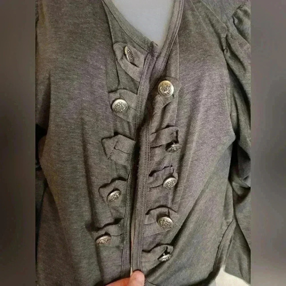 2 FOR 25$ DELIRIOUS shrug -(#702) - Picture 3 of 6